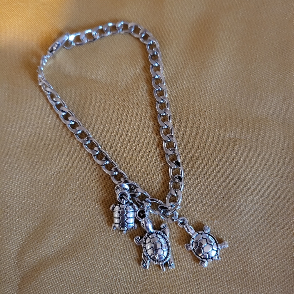 3 pc Turtle Charm Bracelet
